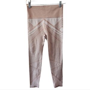 Good American Geo Seamless Leggings Leggings